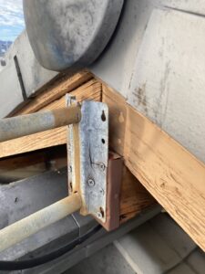 TVが見れない！アンテナが揺れている！